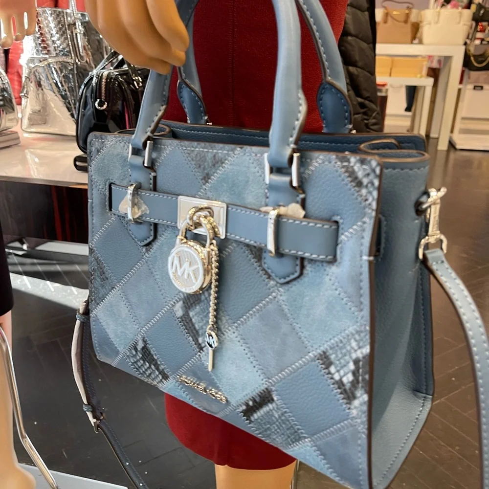 MICHAEL KORS Hamilton Small Patchwork Satchel Crossbody Bag
Cornflower
NWT - Picture 5 of 16